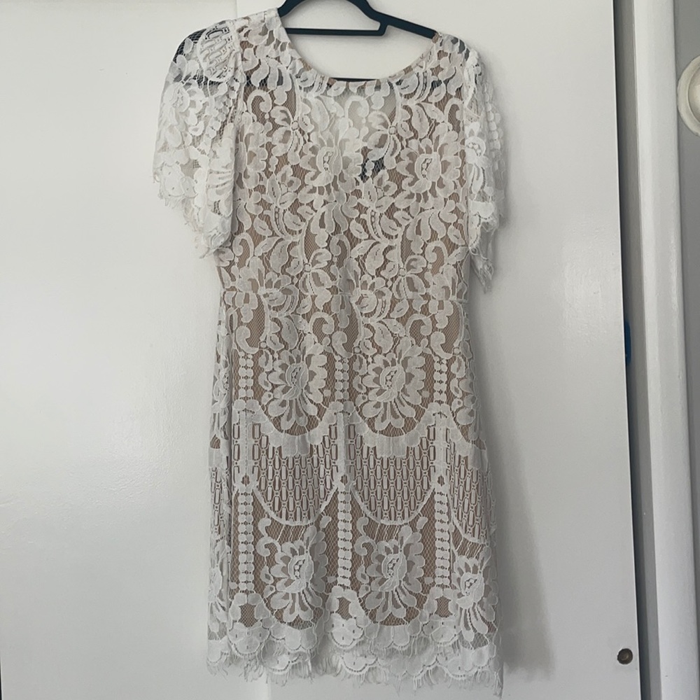 White lulus dress size large
